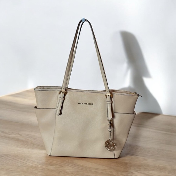 Michael Kors Handbags - MICHAEL KORS TOTE BEIGE
